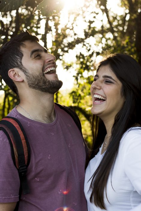 Casal sorrindo